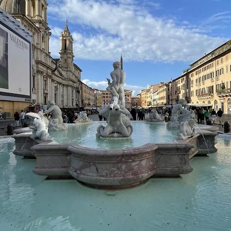 Апартаменты Piazza Navona Рим Экстерьер фото